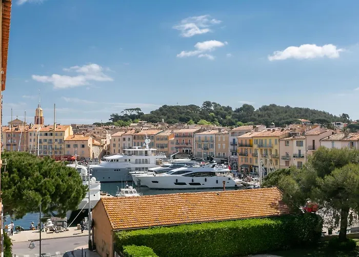 Maison D'orange - Port Apartman *